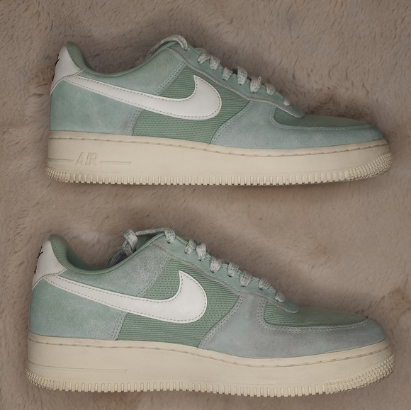 Nike Classic Air Force 1 '07 LV8 Certified Fresh 2022 Release Enamel Green Sail - Picture 6 of 12